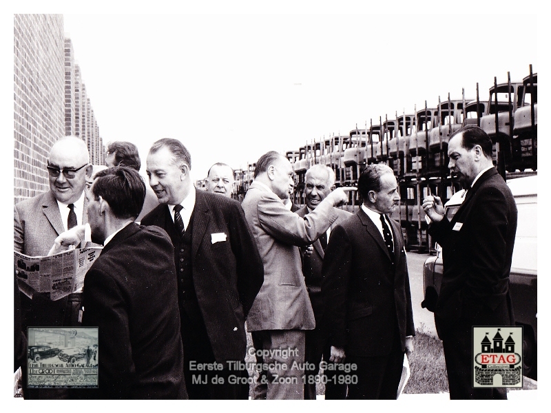 1967 Vauxhall Luton Factory visited by Dutch dealers (06)