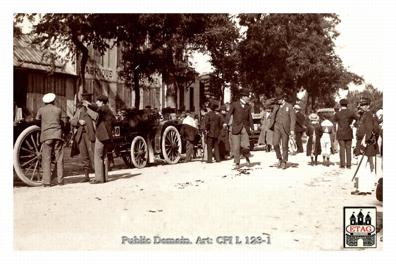 1898 Paris Amsterdam Panhard Driver? #30 Controle Champigny