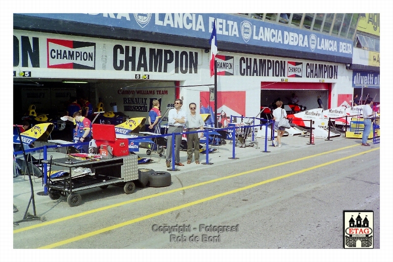 1992 Imola Italie Renault Nigel Mansell #5 Pit garage 1