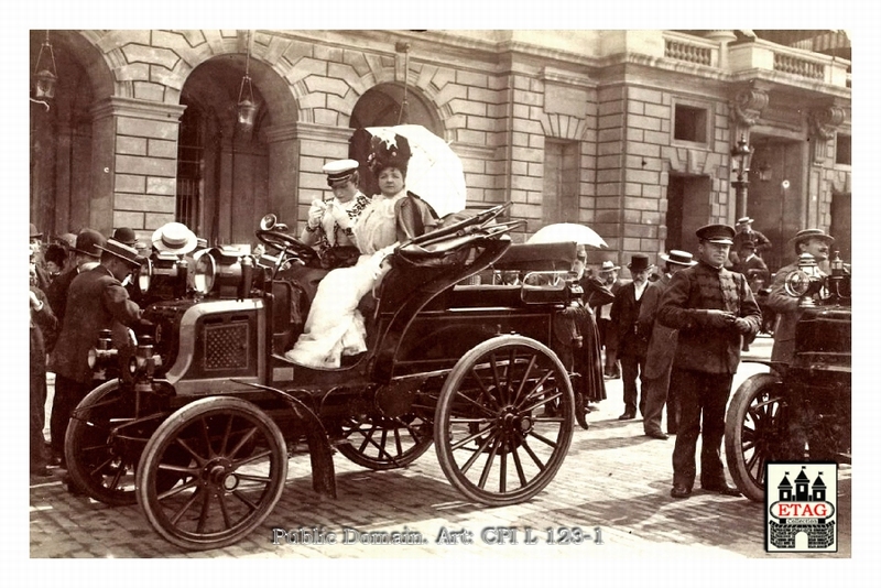 1899 Drags Automobile Mme Camile du Gaste