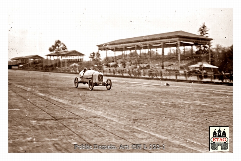 1923 Monza Salmson Ramon Bueno #12 Pass Grandstand 2nd