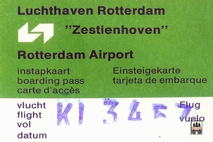 1982 (01) Luchthaven Rotterdam Zestienhoven Instapkaart (1)