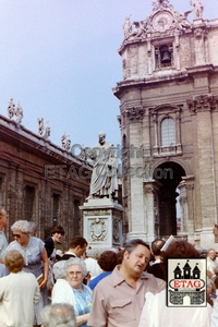 1982 (08) Sint Pietersplein Rome (1)