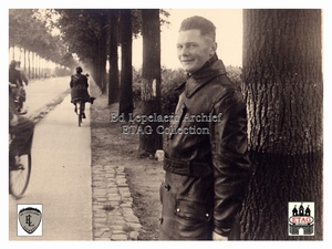 1940-45 Kabelwacht Tilburg Bredaseweg.(13) Persoon onbekend