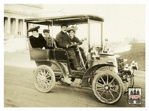 1900 Dion Bouton Limousine