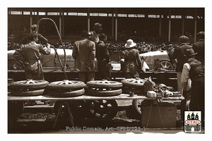 1924 Lyon Bugatti Garnier #21 11th Pits