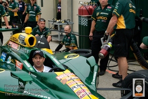 2011 Indianapolis Lotus Tony Kanaan Close Up3