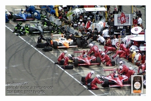 2011 Indianapolis Honda (1) Dan Wheldon #98 Bryan Herta Pit2